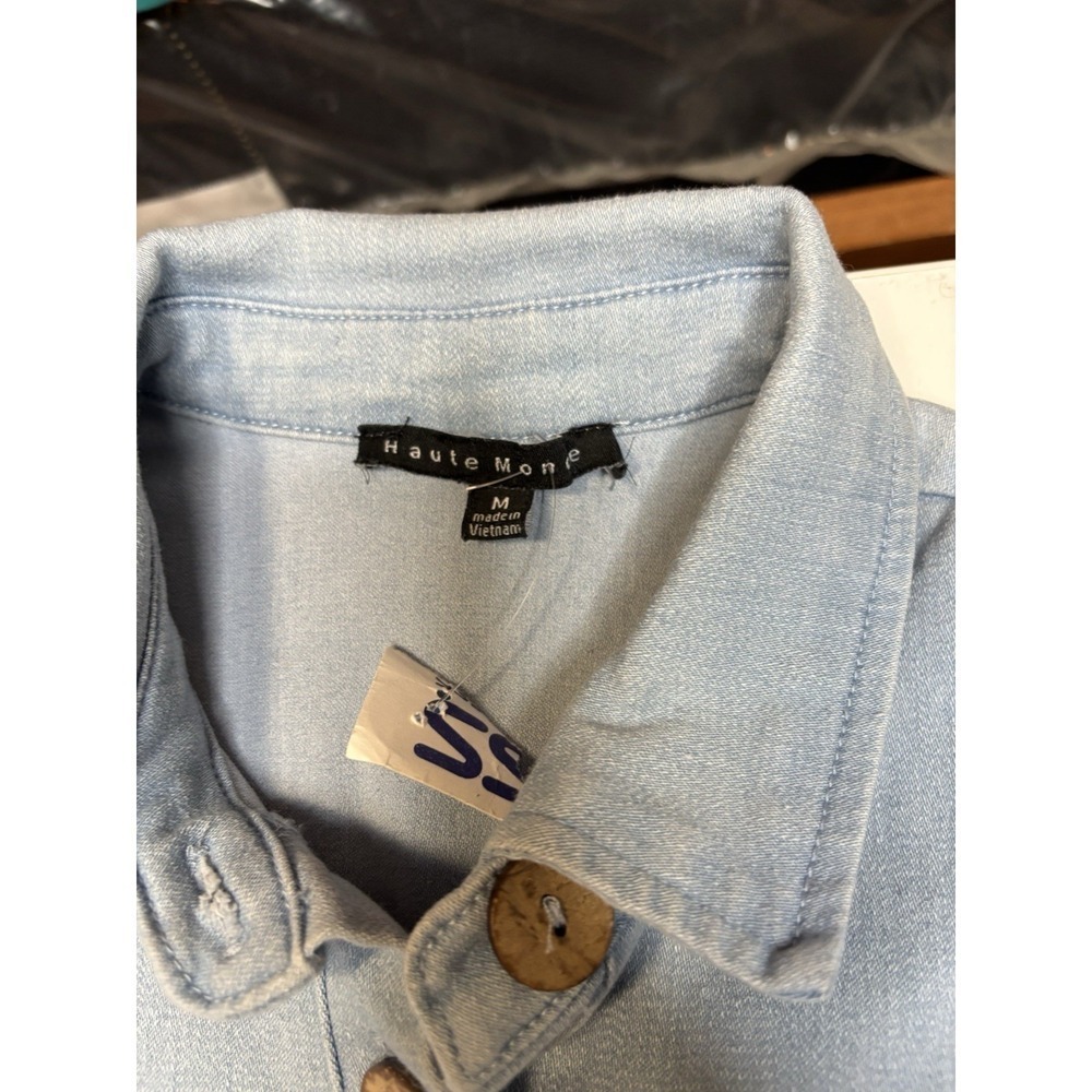 Haute Monde Blue Denim Button Front Short Sleeve Jumpsuit Size Medium - Picture 3 of 8